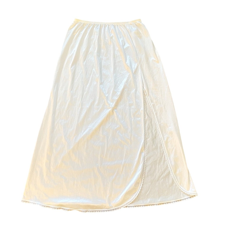 Vanity Fair Dress Slip Skirt 32 Ivory Nightgown Coquette Lingerie Dainty Lace